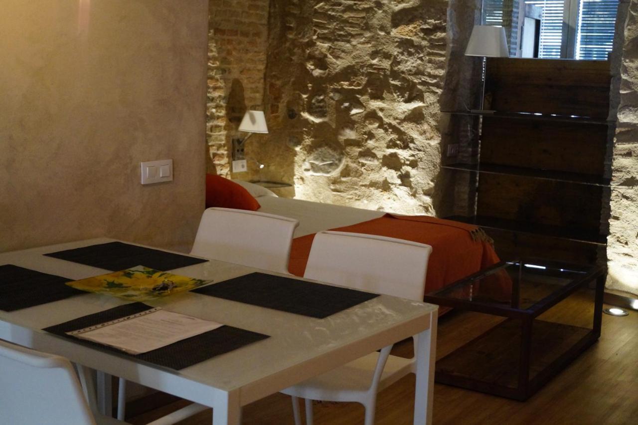 Onyar Apartments Rambla De La Llibertat 27 지로나 외부 사진
